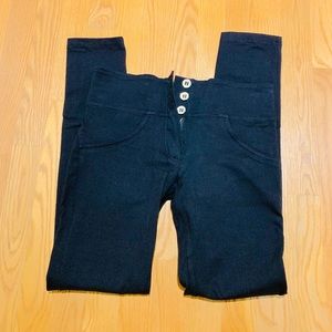 Freddy Pants // High Rise, size SMALL